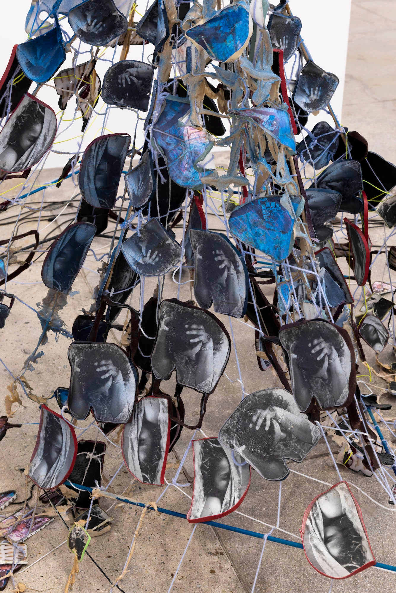 Alicia Piller – Saturated. Mirror neurons. Clouded possibilities., 2019